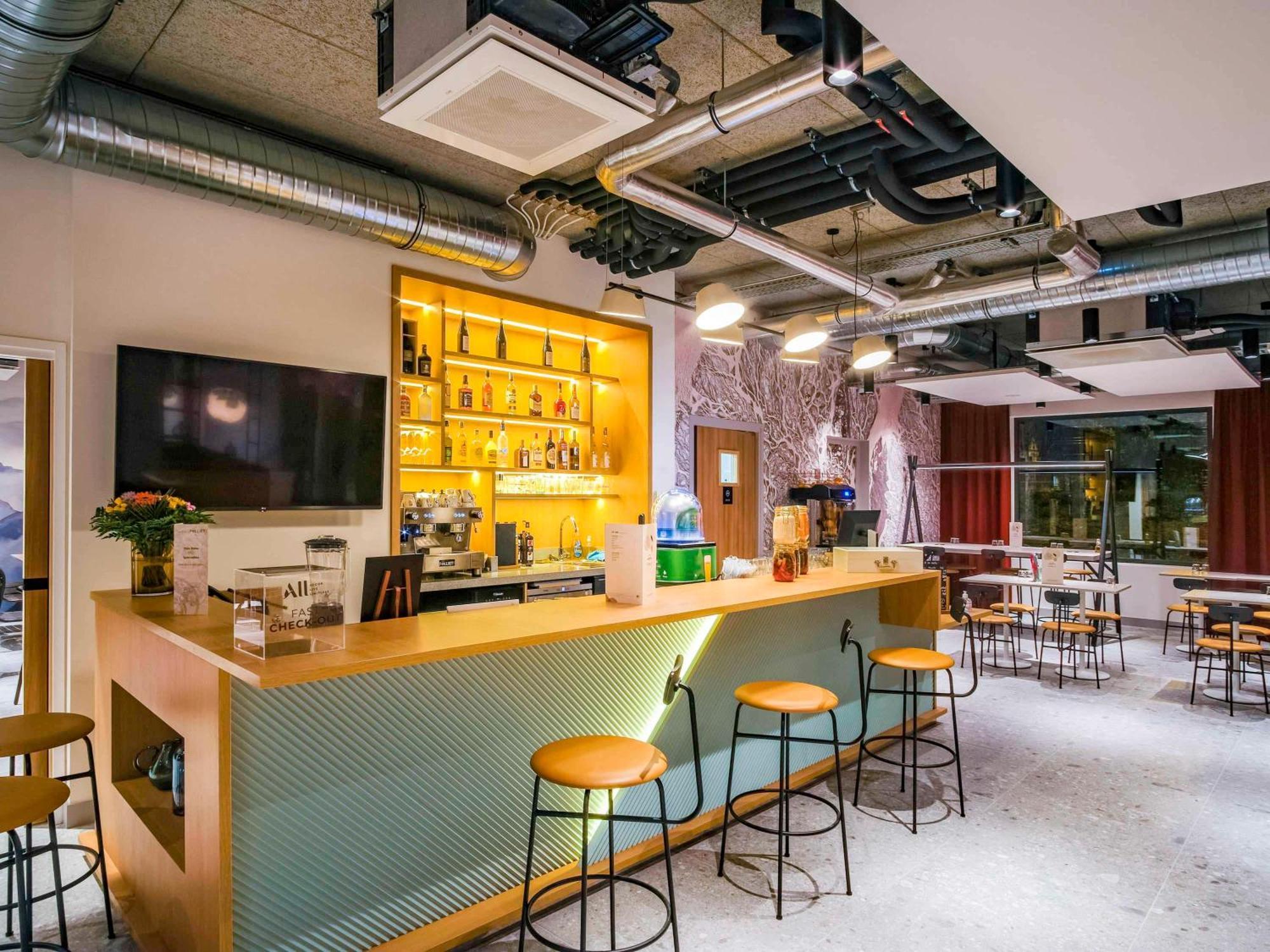 NEW ibis Styles Albertville Exterior foto