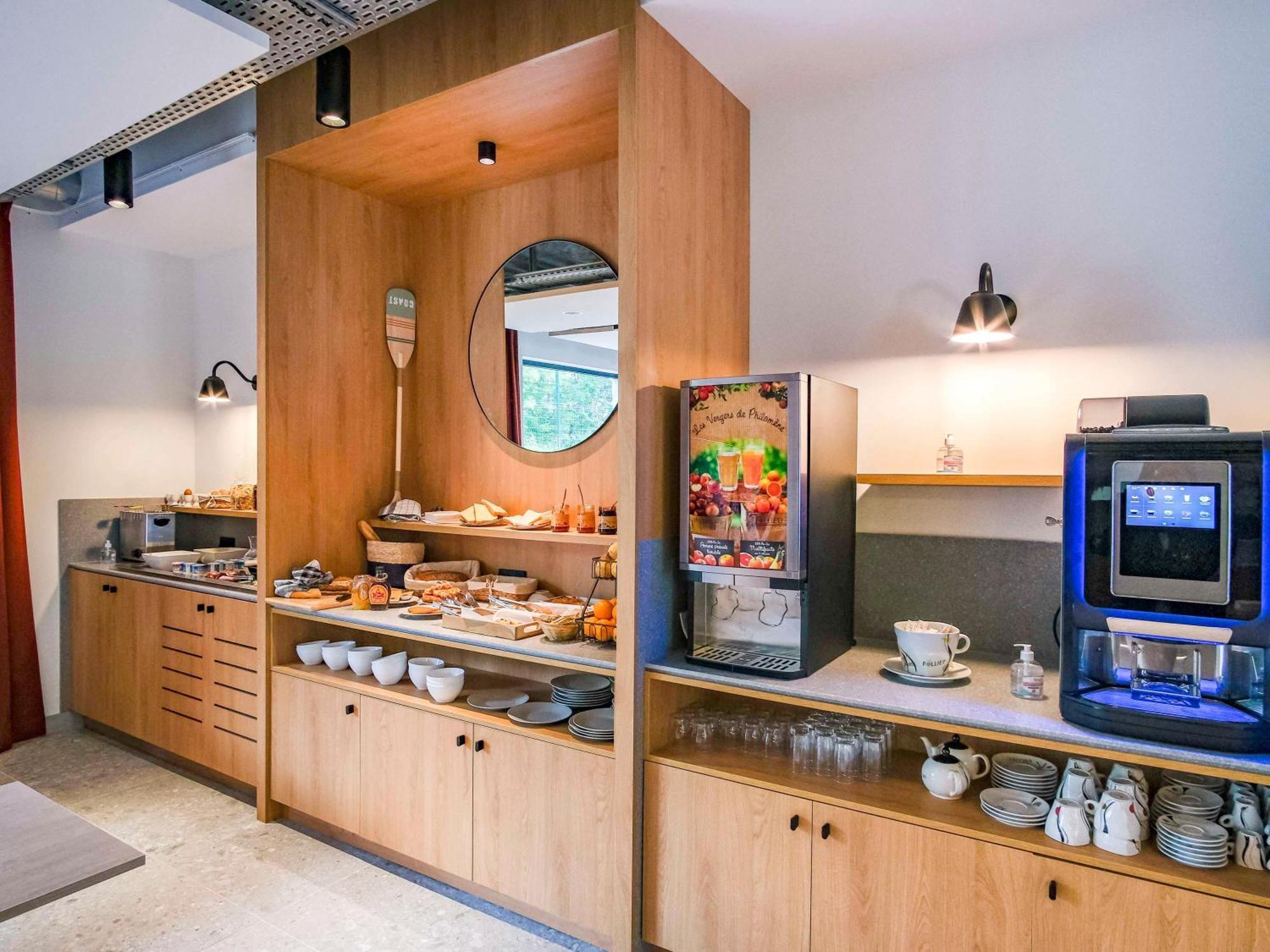 NEW ibis Styles Albertville Exterior foto