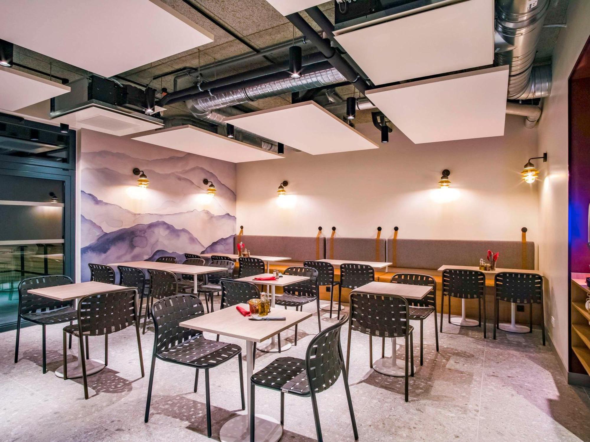 NEW ibis Styles Albertville Exterior foto